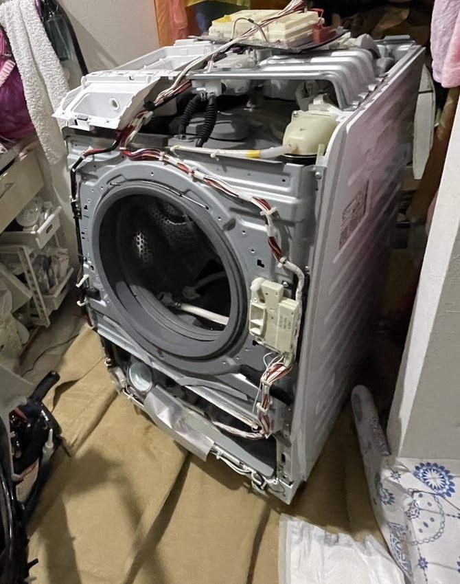 札幌市北区 日立 ドラム式洗濯機 C16エラー 糸くずセンサー修理